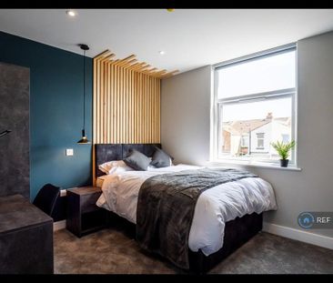1 bedroom in a house share to rent - Photo 4