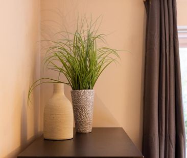 2 bedroom ground floor flat to rent - Photo 1