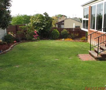 Stunning 4BR Family Home in Glenwood - Photo 1