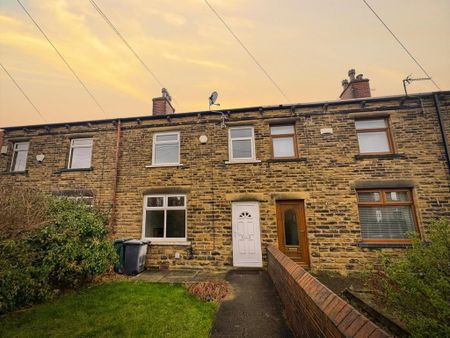 3 bedroom terraced house to rent - Photo 3