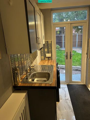 2 bedroom ground floor maisonette to rent - Photo 4