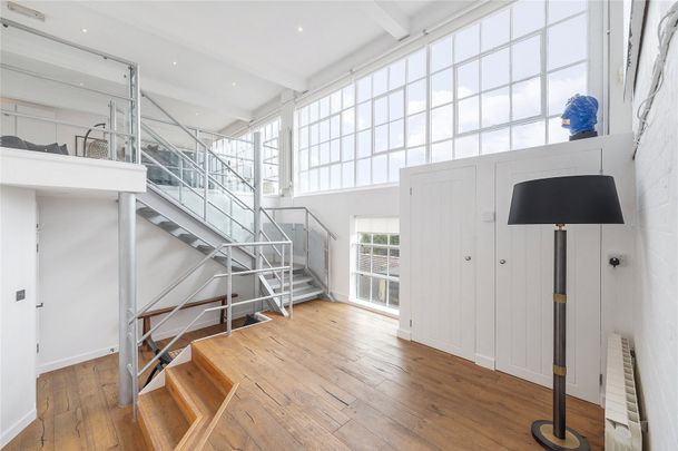 Church Street, London, W4 flat to rent - Photo 1