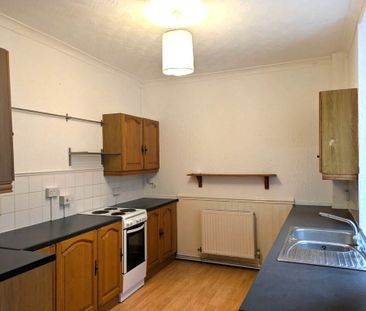 Bassett Terrace, Pwll, Llanelli, SA15 4DU - Photo 5