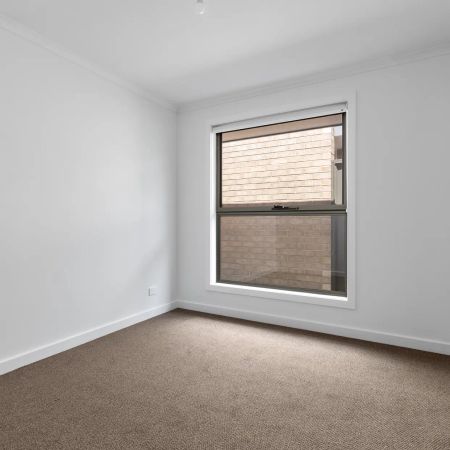 30 Maiolo Crescent - Photo 3