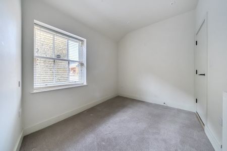 2 bedroom bungalow to rent - Photo 3