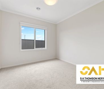 Modern Family Home in Truganina - Photo 1