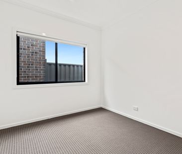 Spacious 4-Bedroom Home with Modern Features in Wollert - Photo 6