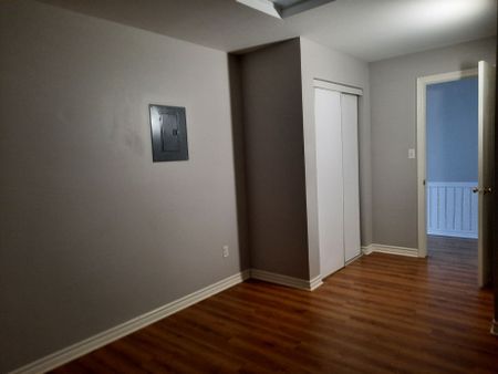 For Lease - 192 King Street Unit# 301, Prescott, Ontario - Photo 2