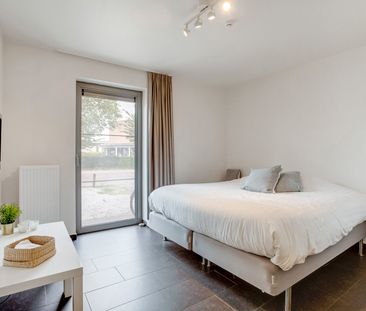 Gemeubeld appartement met 2 slaapkamers en terras - Foto 3