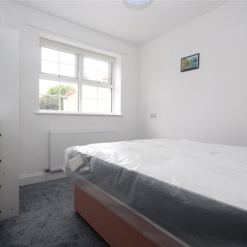 Bickersteth Road, London, SW17 9SH - Photo 1