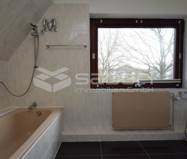 Großzügige Doppelhaushälfte mit Charme - Foto 3