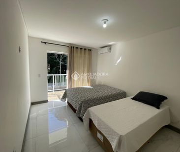 Casa com 3 quartos e 158m² para alugar em Ingleses do Rio Vermelho,... - Foto 4