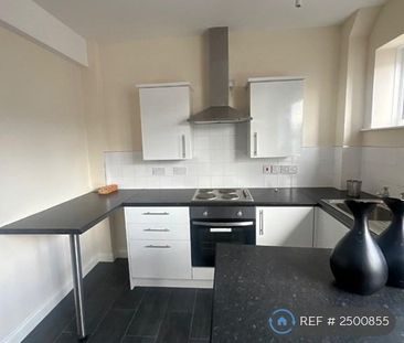 2 bedroom flat to rent - Photo 6