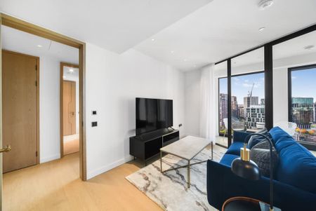 Nine Elms Lane River Park Tower SW8 - Photo 3