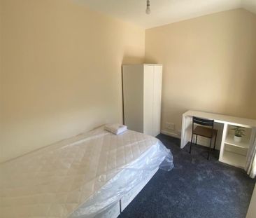 Student Property For Rent Brook Street, Pontypridd - Photo 3