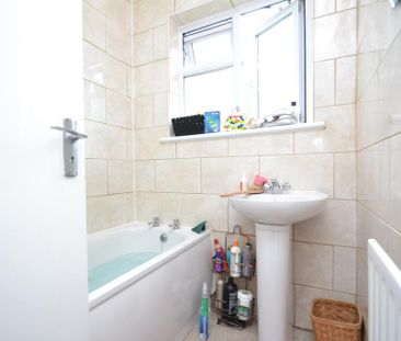 House share to rent - Photo 5