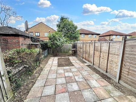 2 bedroom house to rent - Photo 2