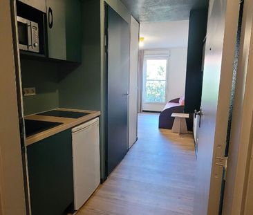 Location Appartement 1 pièce 18m² - Photo 4