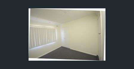 For the budget seekers - WATER INCLUDED! - Photo 2