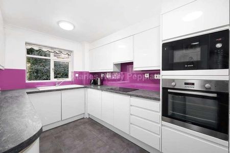 Riverside Gardens, Finchley, N3 - Photo 4