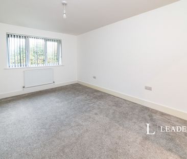 4 bedroom house to rent Maypole Road, Ashurst Wood, RH19 - Photo 4