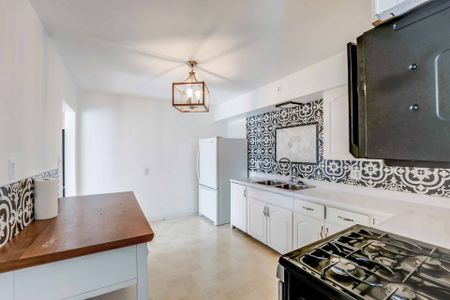 For Lease - 144 Elm Street Unit# Main level, Port Colborne, Ontario - Photo 3