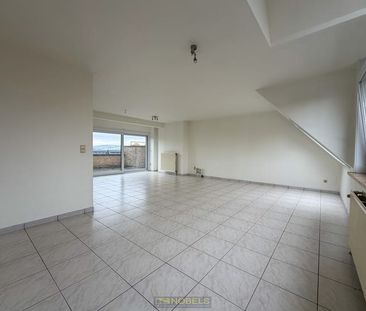 Appartement te huur - Photo 1