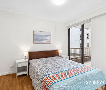 EXCELLENT APARTMENT, IDEAL FOR ENTERTAINING | Furnished - Photo 3