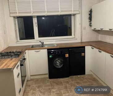 2 bedroom maisonette to rent - Photo 4