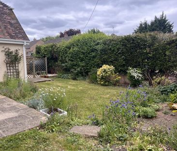 3 bedroom detached house to rent - Photo 2