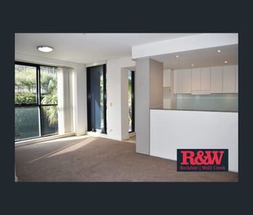 205/2 Discovery Point Place, Wolli Creek, NSW 2205 - Photo 3
