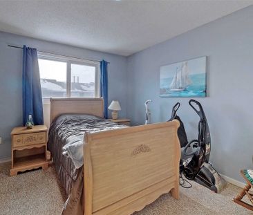 For Lease - 57 Royal Salisbury Way, Brampton, Ontario - Photo 2