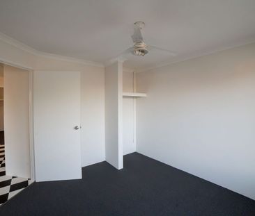 Spacious 4 x 2 Family Home in Jane Brook! - Photo 5