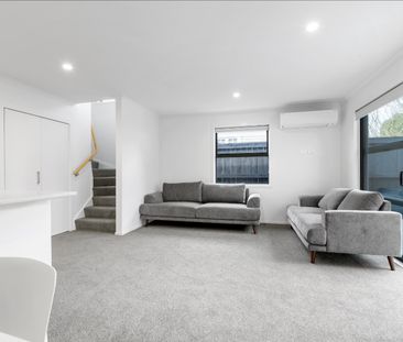 Recently renovated studio units just a short walk away from the Gre... - Photo 1