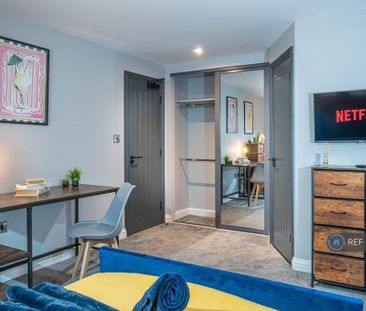 1 bedroom in a house share to rent - Photo 6