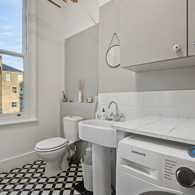 1 bedroom flat to rent - Photo 1