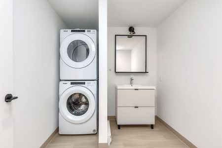 4982 Pl. de la Savane, Montréal, QC - Photo 2
