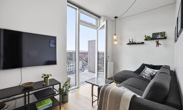 5-værelses rækkehus på toppen af Vanløse med både altan og terrasse - Photo 1