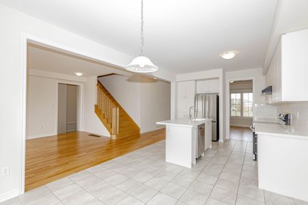 For Lease - 96 Explorer Way, Thorold, Ontario - Photo 2