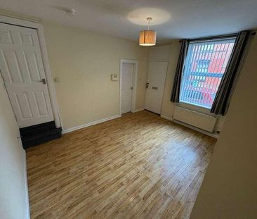 Marley Terrace, Leeds, LS11 - Photo 1