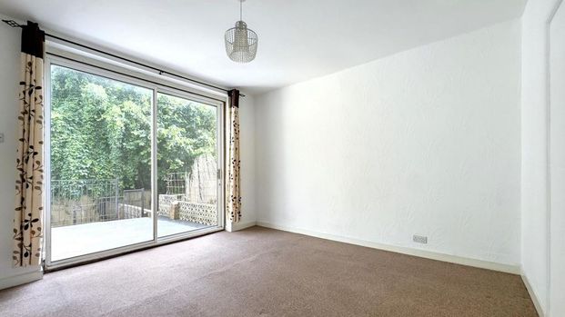 4 bedroom house to rent - Photo 1