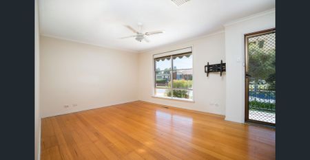 A PROPERTY WITH ALL THE FEATURES - Photo 5