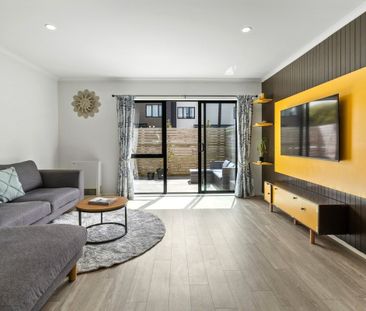 Sunny Tawa Townhouse - Photo 3