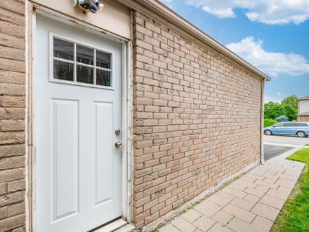 For Lease - 34 Niagara Place Unit# Basement, Brampton, Ontario - Photo 5