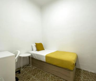 Carrer Nou de la Rambla, Barcelona, Catalonia 08001 - Photo 2