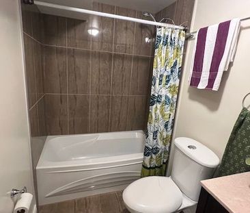 For Lease - 685 Everlasting Crescent Unit# B, Orleans - Cumberland ... - Photo 4