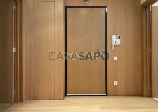 Apartamento T2 para alugar na Amadora