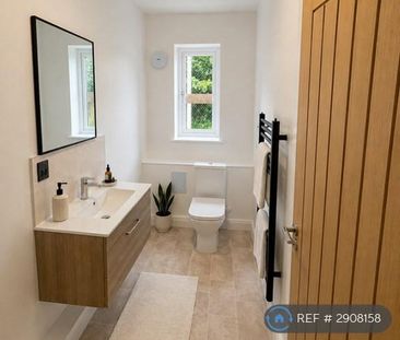 1 bedroom flat to rent - Photo 6