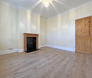 2 bedroom End of terrace house to rent - Photo 5