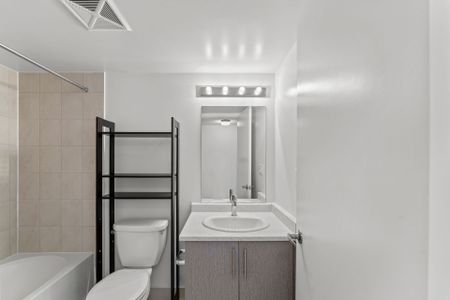 For Lease - 3476 Widdicombe Way Unit# 15, Mississauga, Ontario - Photo 2